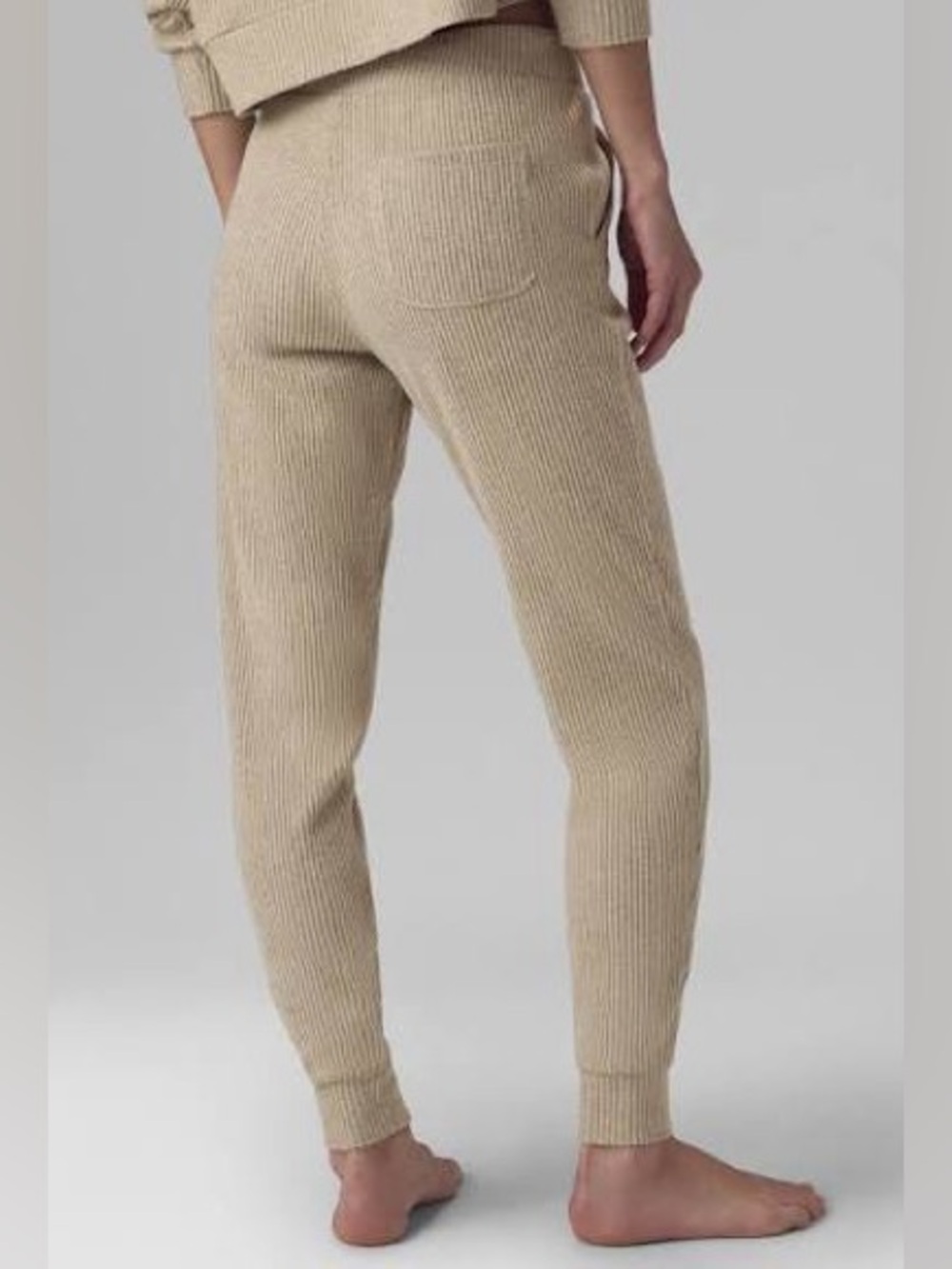 Alo Yoga - Muse Set ( Hoodie + Jogger ) in Gravel Heather - size S/XS - Picture 6 of 10